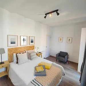 Bright Flat Next To Stadium Y La Fira Appartement